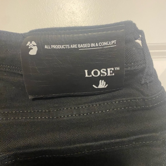 lose branded jeans - Picture 3 of 3